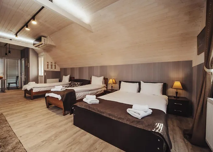 Rustaveli Apartment With Gym